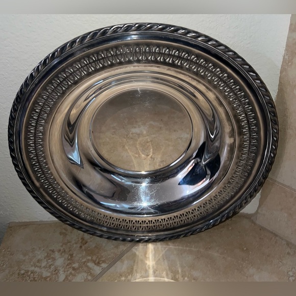 WM Rogers Silverplate - Picture 4 of 8